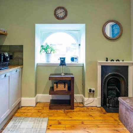 Spacious City Centre Apartment Full Of Character Inverness Eksteriør billede