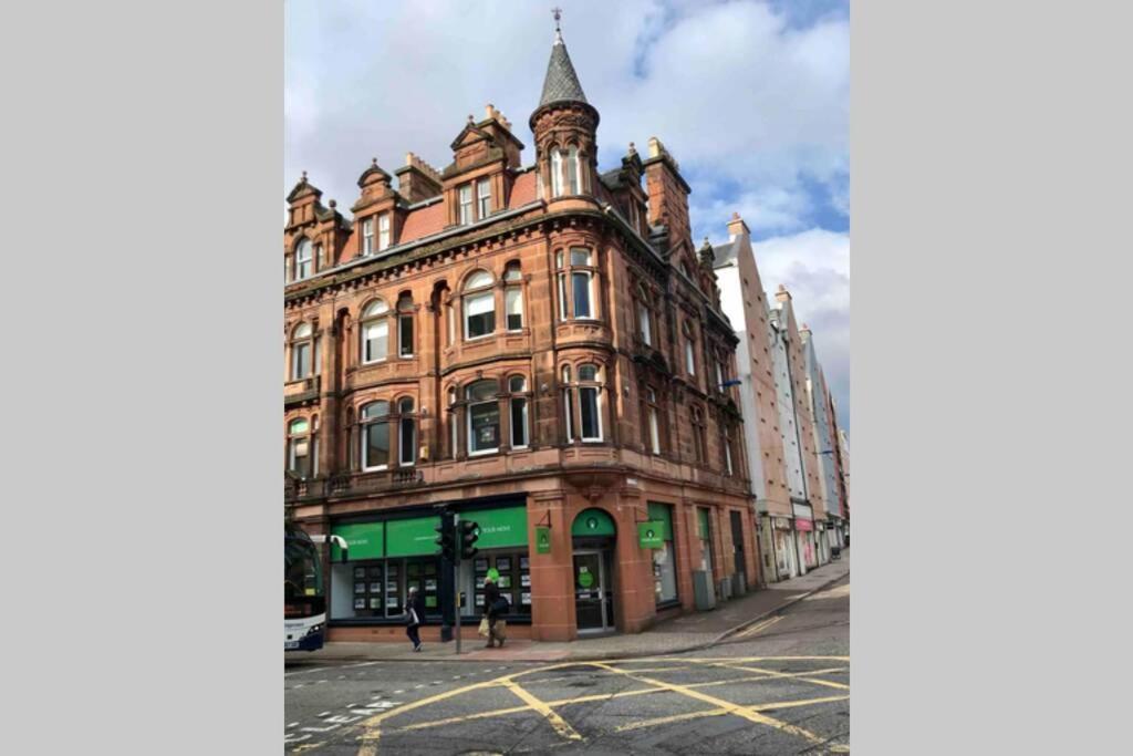 Spacious City Centre Apartment Full Of Character Inverness Eksteriør billede