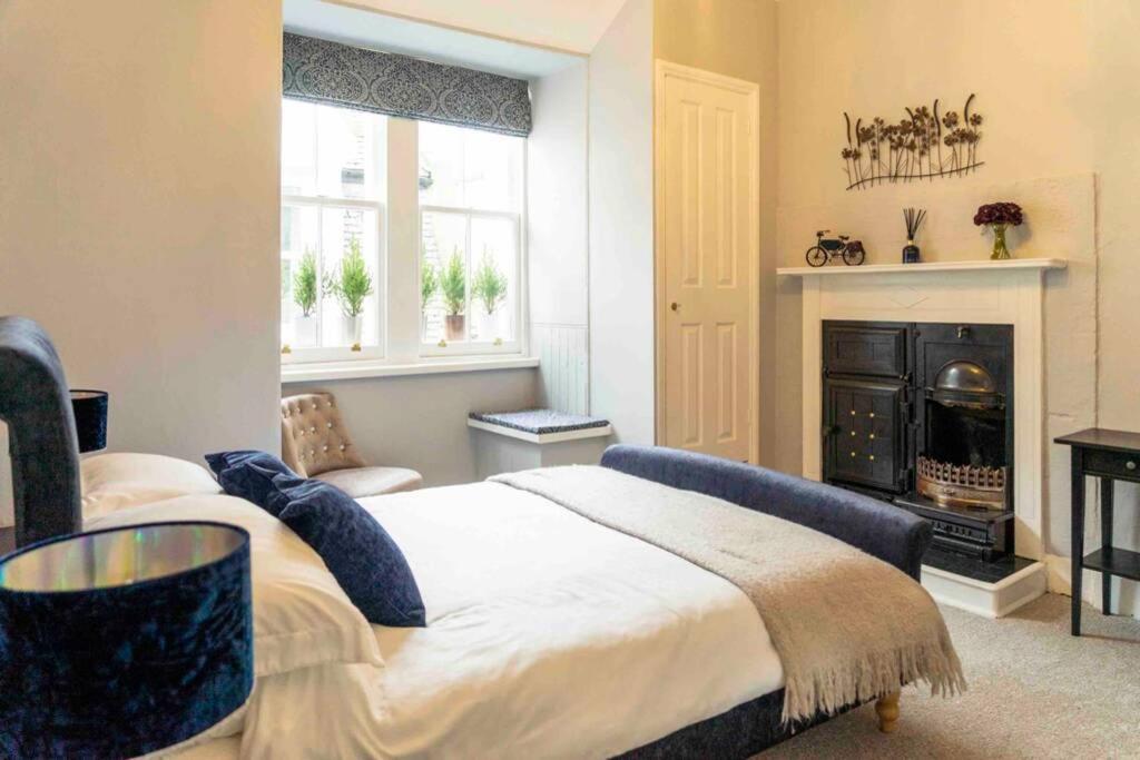 Spacious City Centre Apartment Full Of Character Inverness Eksteriør billede